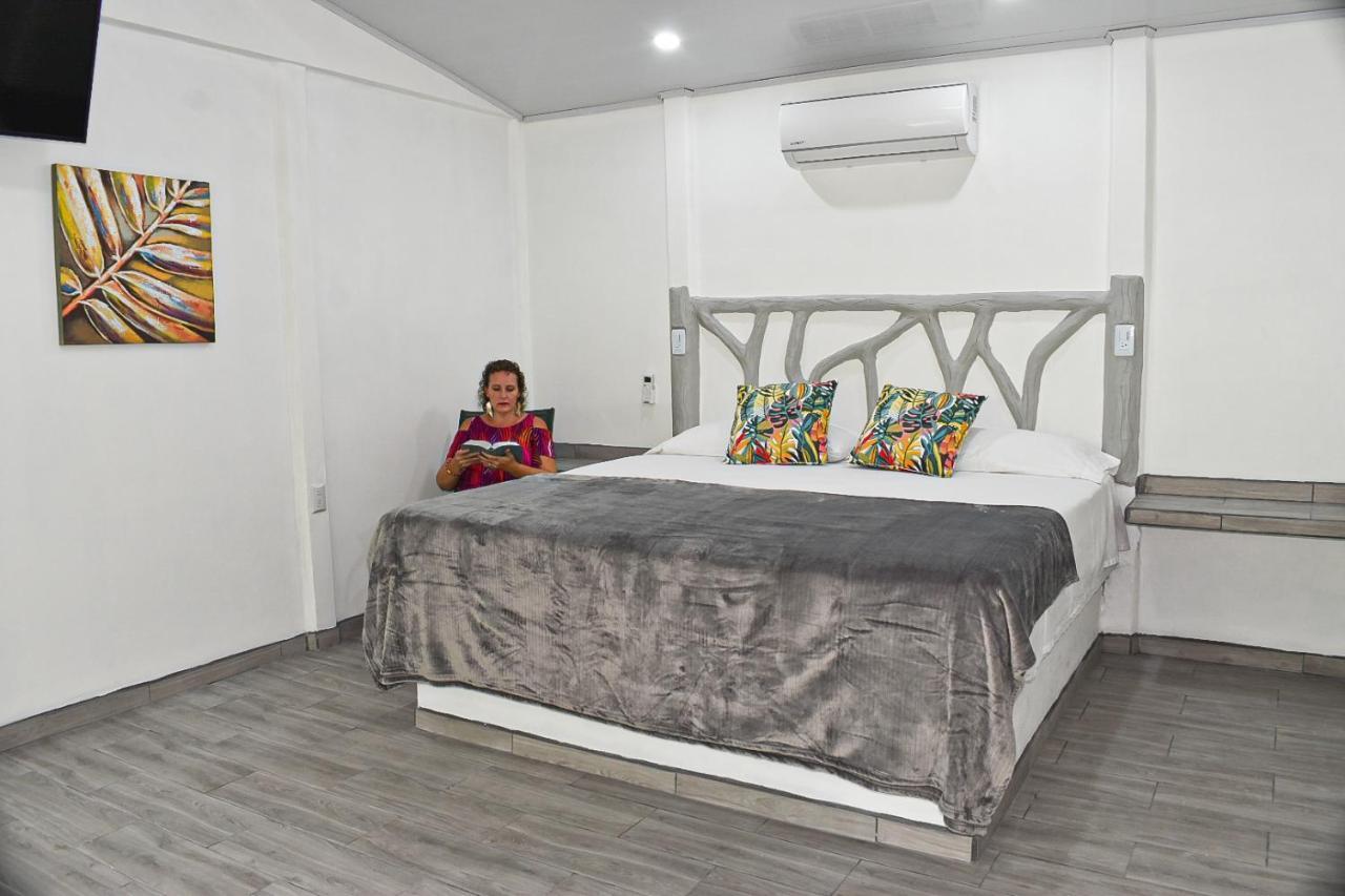 Tropical Paradise Bungalows Pital  Екстер'єр фото